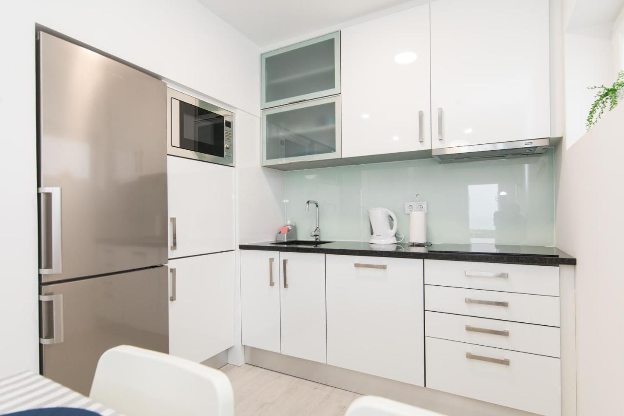 Apartamento Trival - a 1 minuto pé da praia Sesimbra Extérieur photo
